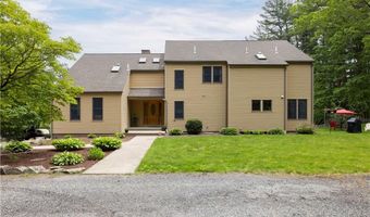 71 Phillips Ln, Glocester, RI 02814
