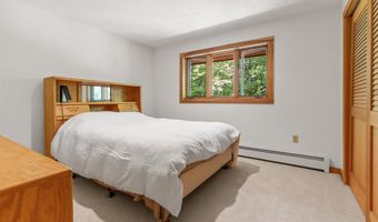 32 Beech Hill Rd, Campton, NH 03223