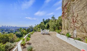 4565 Dundee Dr, Los Angeles, CA 90027