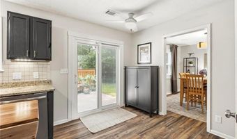 225 Royal Colony Ct, Alpharetta, GA 30022