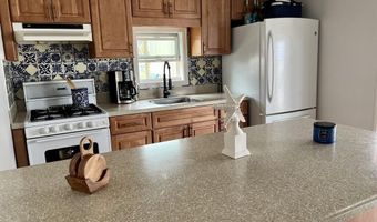 237 Butler Blvd, Bayville, NJ 08721