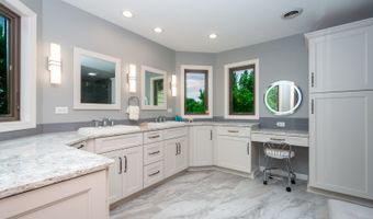 25047 W Palmer Ct, Antioch, IL 60002