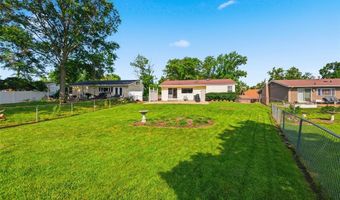 254 Village Mead Dr, Ballwin, MO 63021