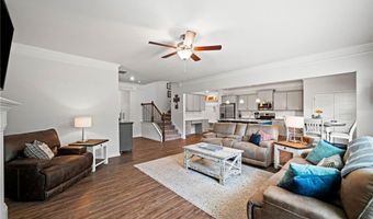 137 Lynwood Ln, Ball Ground, GA 30107