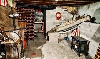 1157 E Dade 186, Ash Grove, MO 65604