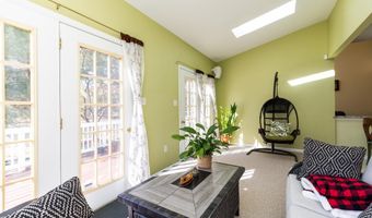 6 DUNLEARY Dr, Bear, DE 19701