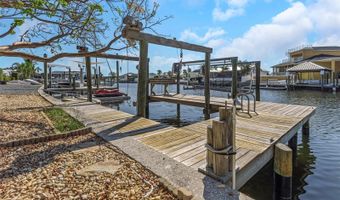 6321 BALBOA Ln, Apollo Beach, FL 33572