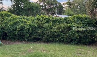 1001 Broad River Dr, Beaufort, SC 29906