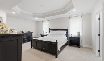300 Crest Ln, Adams Twp., PA 16046
