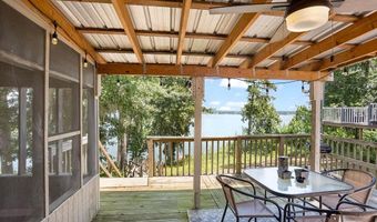 1983 Calhoun Dr, Abbeville, AL 36310