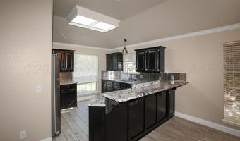 6829 GLENOAK Ln, Amarillo, TX 79109