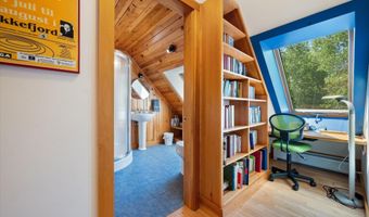 78 Youngs Mountain Rd, Bar Harbor, ME 04609