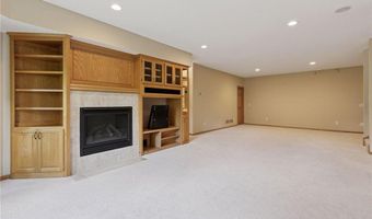 13210 Downey Trl, Apple Valley, MN 55124