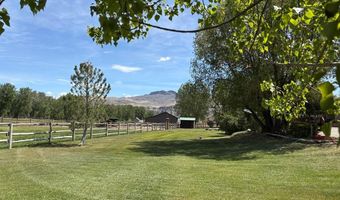 190 Meadow Rd, Challis, ID 83226
