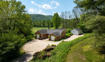 15 Belden St, Canaan, CT 06031