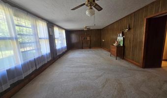 7886 State Highway 3, Alderson, WV 24910