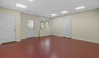 233 Ivy Glen Cir, Avondale Estates, GA 30002
