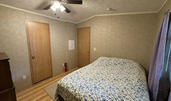 60 Tori Ln, Bennington, VT 05201