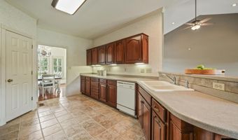 963 Southwick Dr, Alcoa, TN 37701