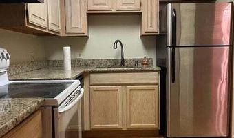 2233 S Huron Pkwy 2, Ann Arbor, MI 48104