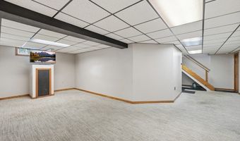 15 Sibley Rd, Ashburnham, MA 01430