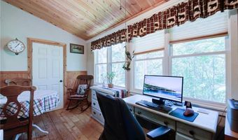 230 Skyview Dr, Clarkesville, GA 30523
