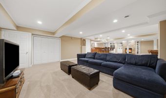 23855 W Sarah Ct, Antioch, IL 60002