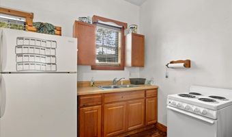 6351 SW 2nd Ln, Bell, FL 32619