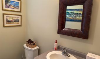 2 Parker Farm Ln, Amherst, NH 03031