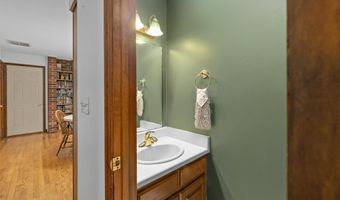 1405 Allison Blvd, Auburn, IN 46706