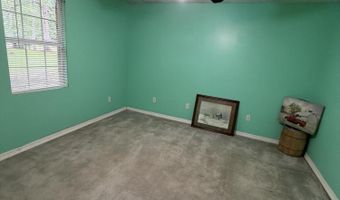6173 W Adams St, Bay St. Louis, MS 39520