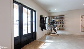 23249 Maple Rdg, Adel, IA 50003