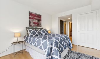2220 FAIRFAX Dr 309, Arlington, VA 22201