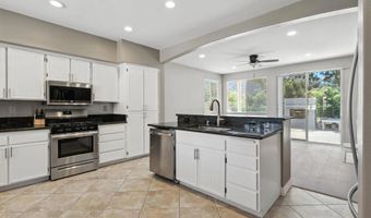 8747 Gracilior Pl, Escondido, CA 92026