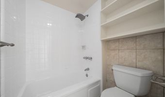 1620 Keeaumoku St 805, Honolulu, HI 96822