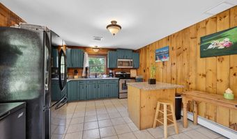 51 Bryant St, Berkley, MA 02779