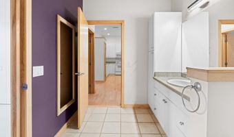530 W Doty St 107, Madison, WI 53703