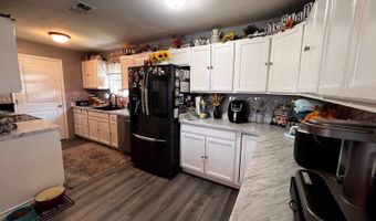 3212 County Rd 4251, De Kalb, TX 75559