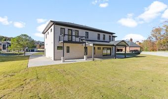 555 Versailles Dr, Auburn, GA 30011