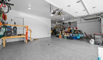 2820 E Daybreak Cir, Brandon, SD 57005