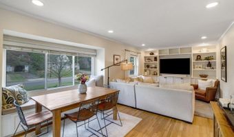 6626 CAVALIER Dr, Alexandria, VA 22307