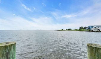 210 Longview Dr, Bayville, NJ 08721