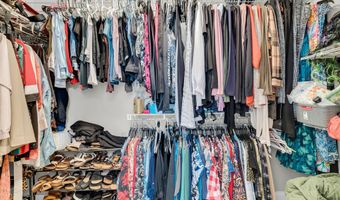 905 Daisy Ln, Athens, GA 30605