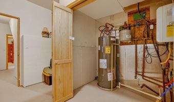 34 Snowmass Rd, Angel Fire, NM 87710