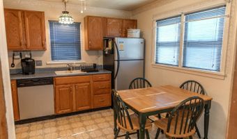 45 Howard St, Austin, IN 47102