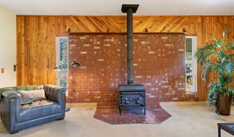 11514 SE WOOD Ave, Milwaukie, OR 97222