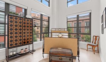 1201 N ROYAL St 214, Alexandria, VA 22314