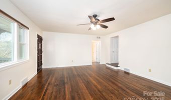 49 Pinedale Rd, Asheville, NC 28805