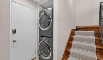 623 N 5th Ave, Ann Arbor, MI 48104
