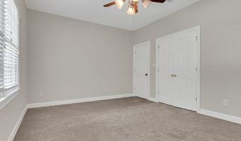 127 CHARLIE Ln, Albany, GA 31707